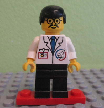 LEGO Minifigure-Launch Command - Scientist / Professor-Town / Launch Command-SPLC006-Creative Brick Builders